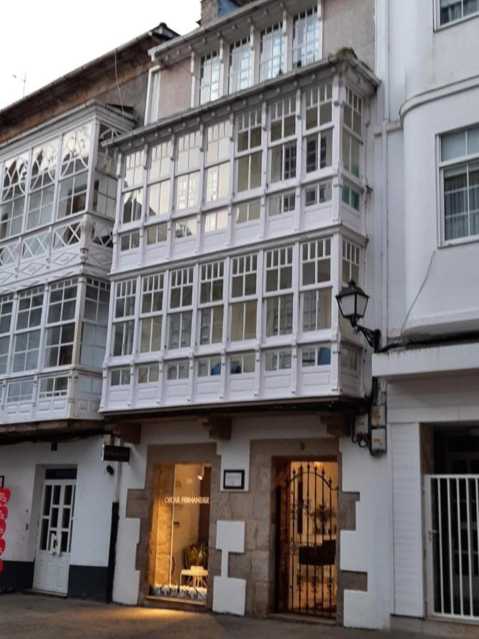 Alquiler de apartamento en el centro de Viveiro Exterior foto